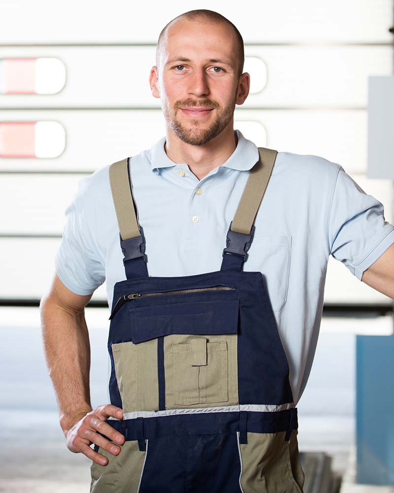 portrait of craftsman on shop floor S34Q3H4